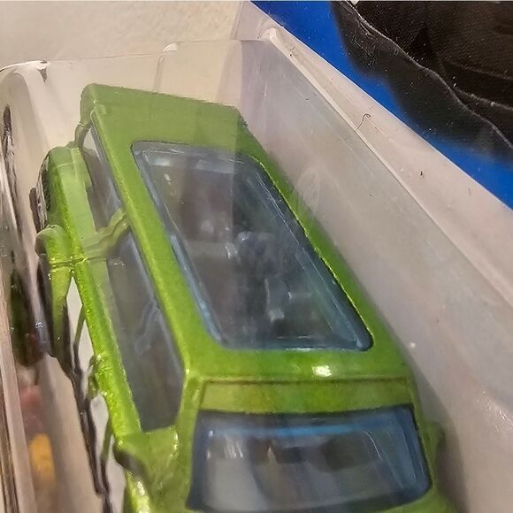 Hot Wheels Car Volvo 240 Drift Wagon HW Slammed 4/5 Mattel Hotwheels 245/250 New - Picture 5 of 8